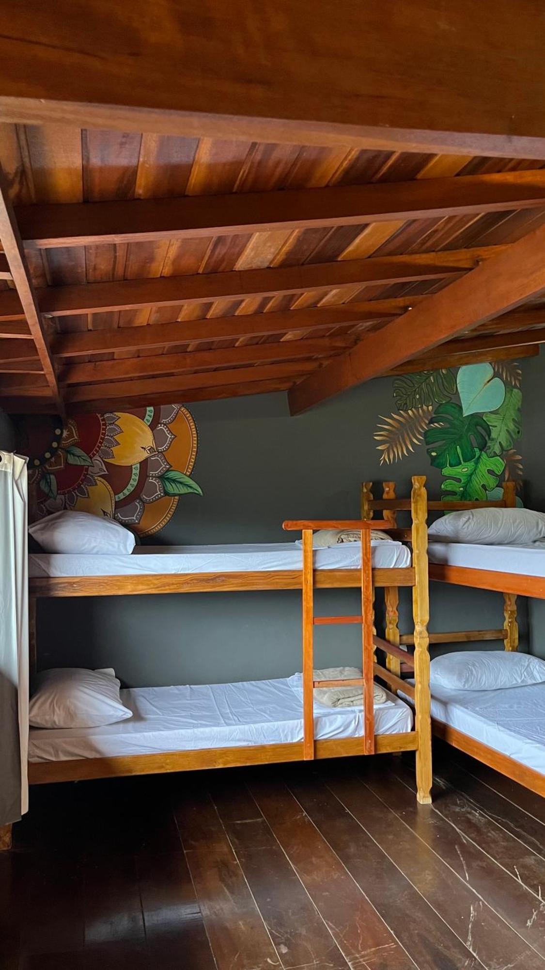 Hostel Embauba Parati Esterno foto